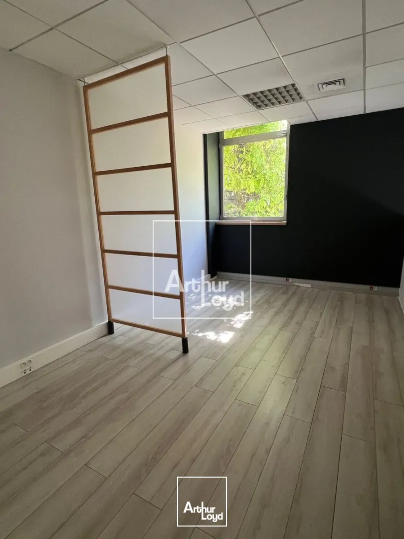 BUREAUX 67 M² A VENDRE - EUROPOLE 