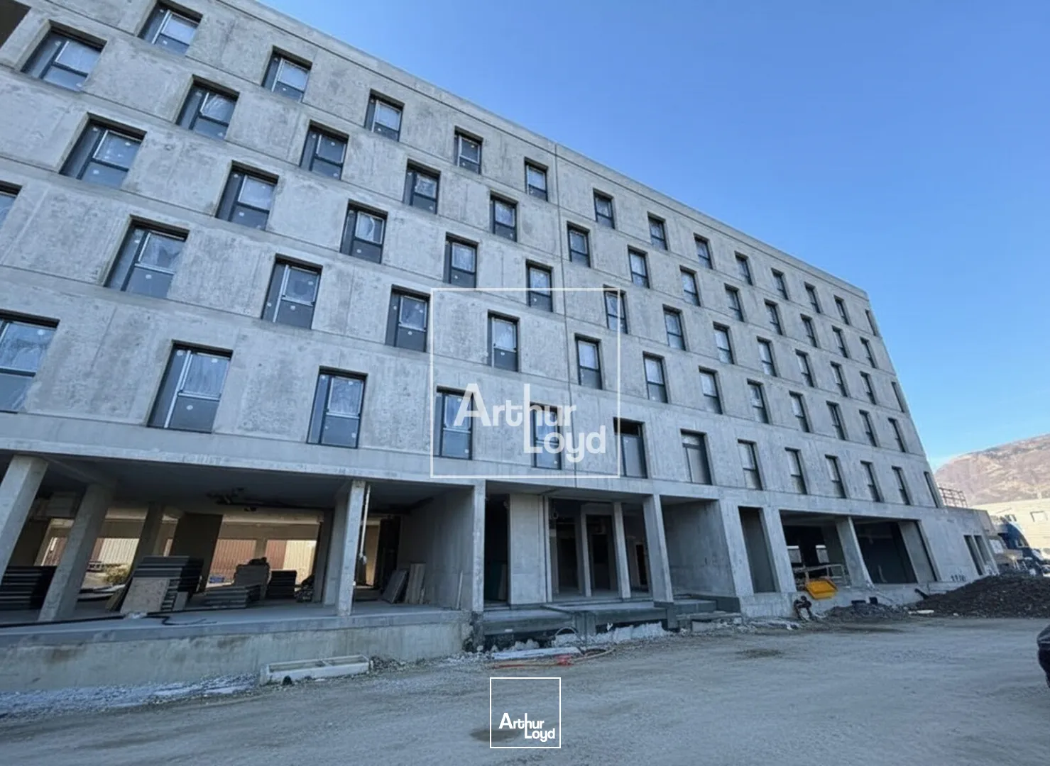 BUREAUX NEUF A VENDRE CAMPUS GIERES AVEC PARKING