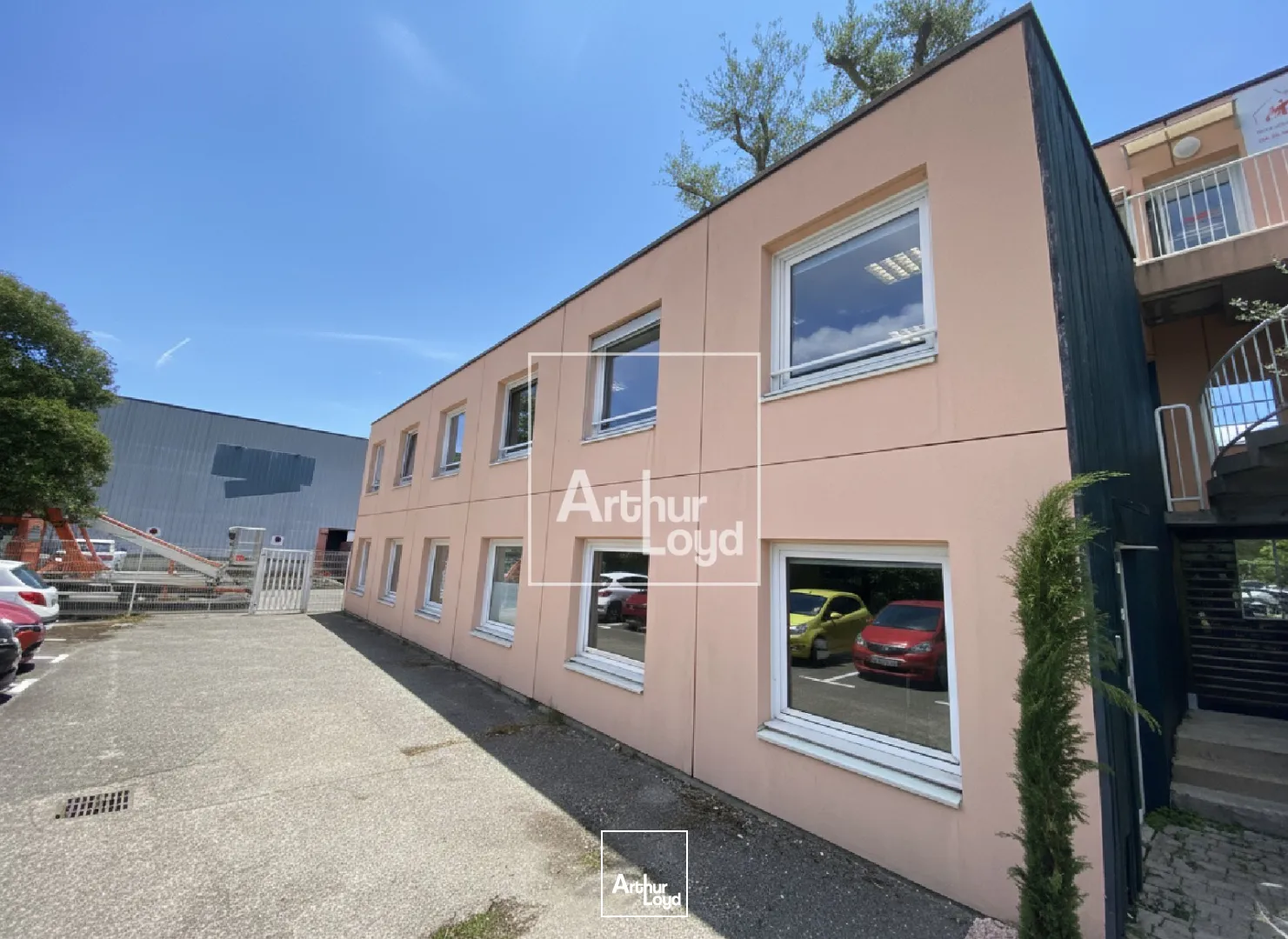 BUREAUX A LOUER 260 M² A SEYSSINET-PARISET 