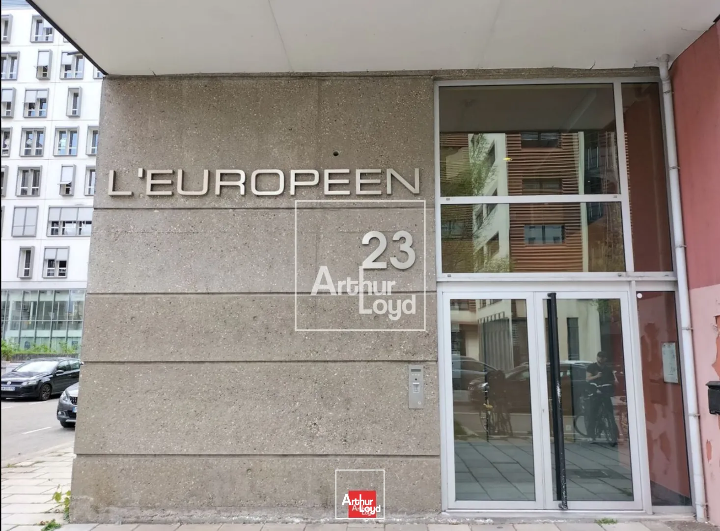 Bureaux - Location - GRENOBLE - 38000 - 89.8-327.76 - 7589006