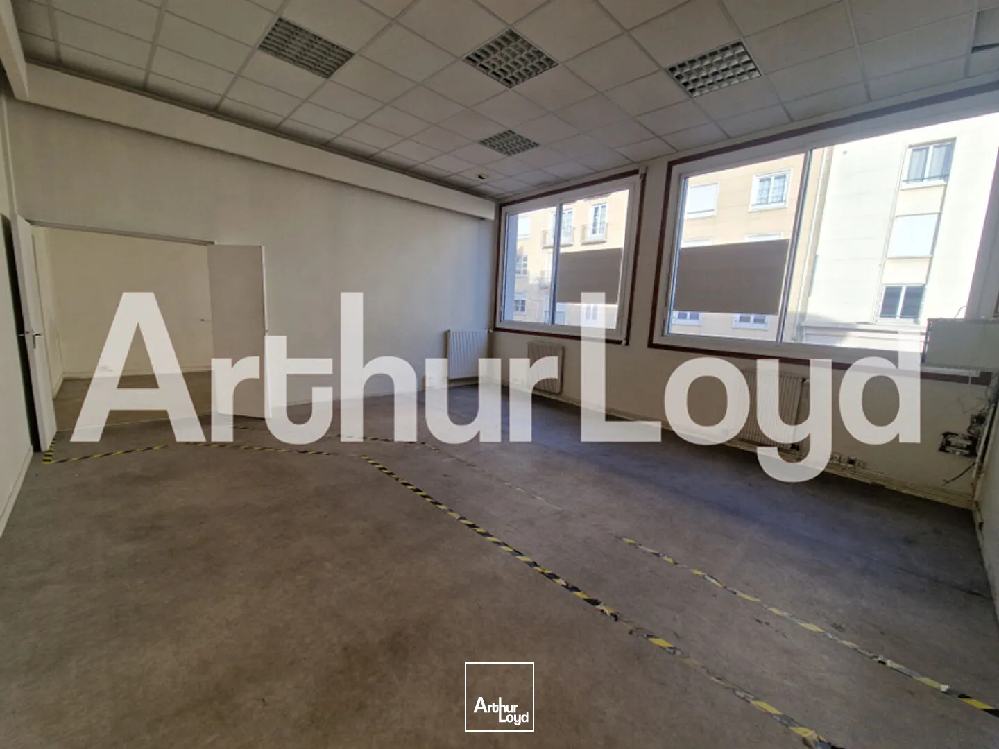 Local commercial ou tertiaire - LOCATION - CAEN CENTRE