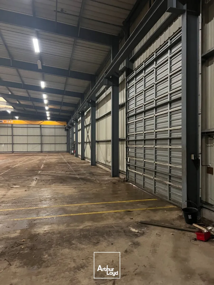 Entrepôts à vendre à TRAPPES 78190