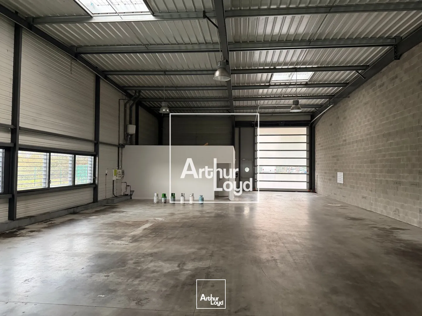 Locaux d'activité & Entrepôts - Location - ESCALQUENS - 31750 - 290-290 - 7589360