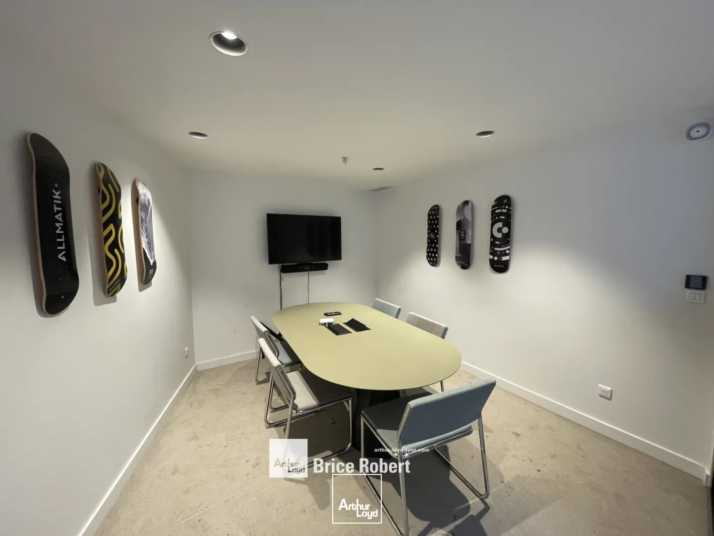 A vendre - Bureaux atypiques avec cour intérieure - Lyon 9ème Valmy