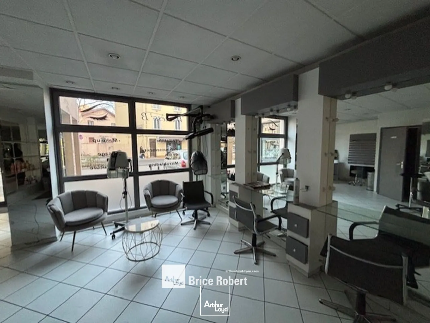 Locaux commerciaux à vendre à LYON 69008