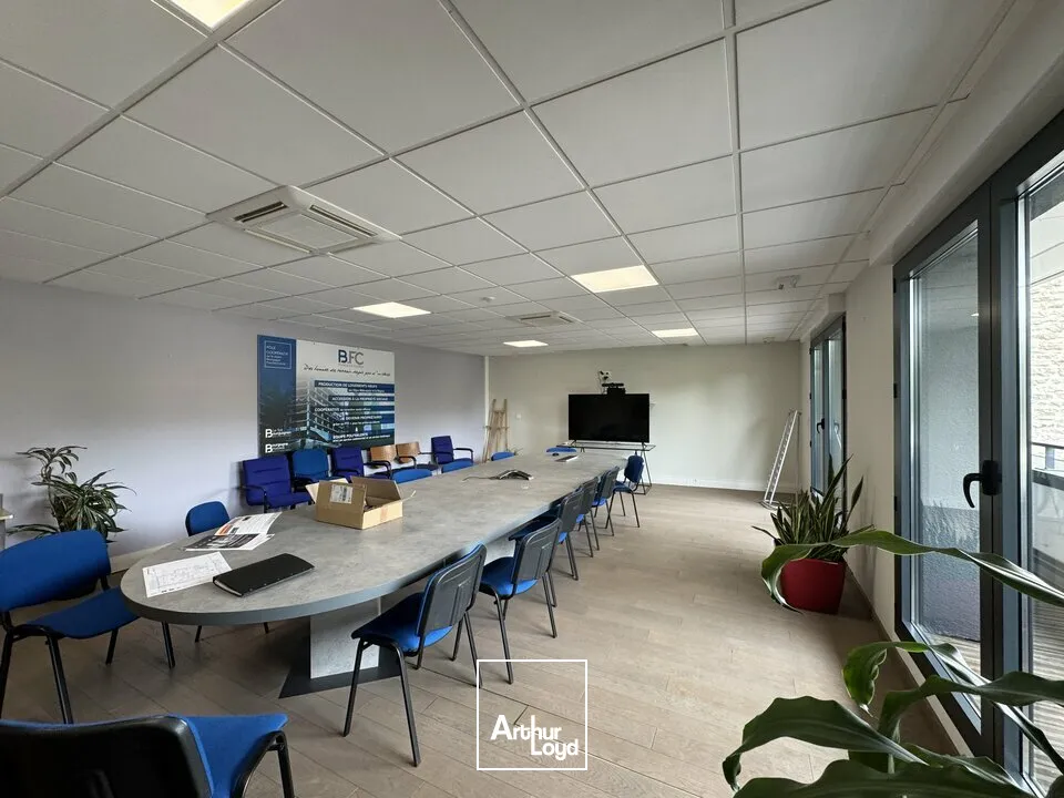 BUREAUX CENTRE VILLE - A VENDRE