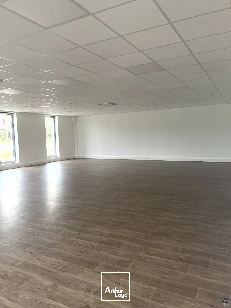 Bureaux - Location - AMIENS - 80000 - 104.21-104.21 - 7589739