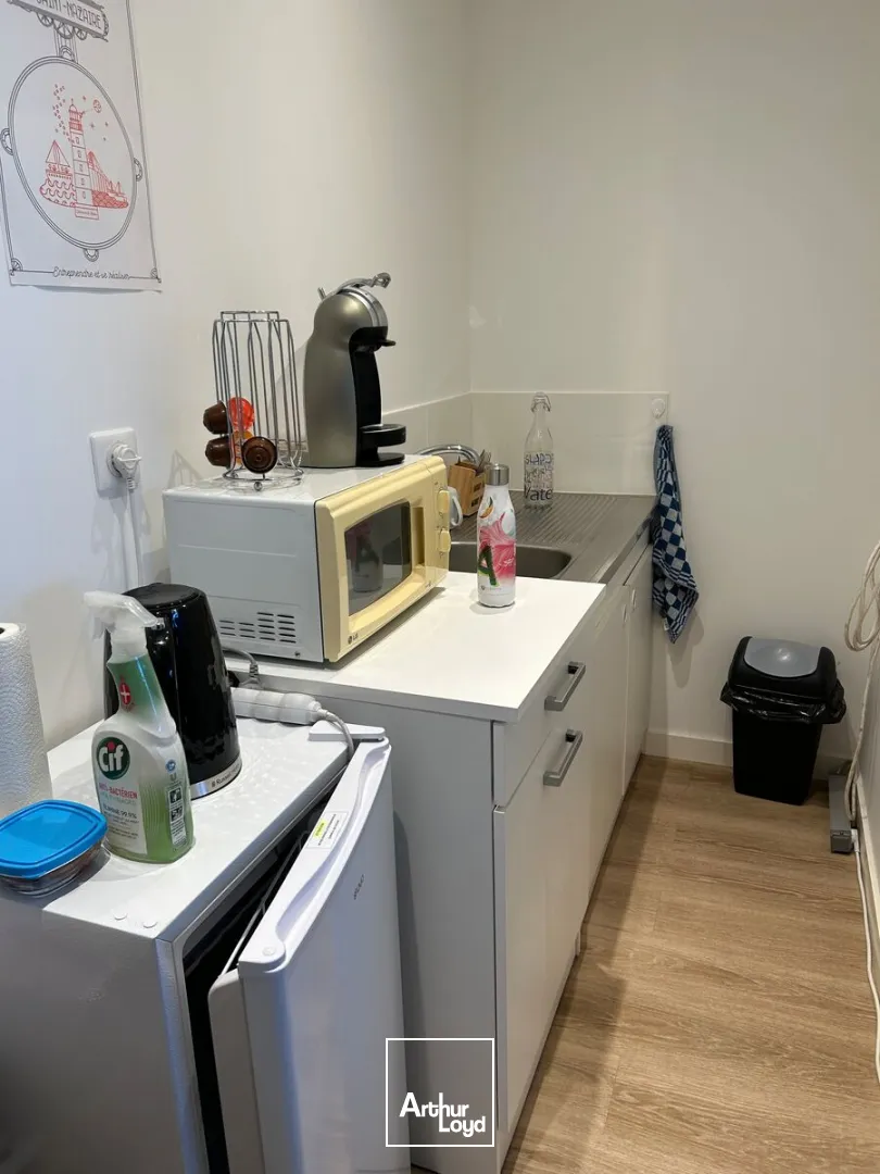 A LOUER - BUREAUX - GUERANDE - VILLEJAME- 39 M2