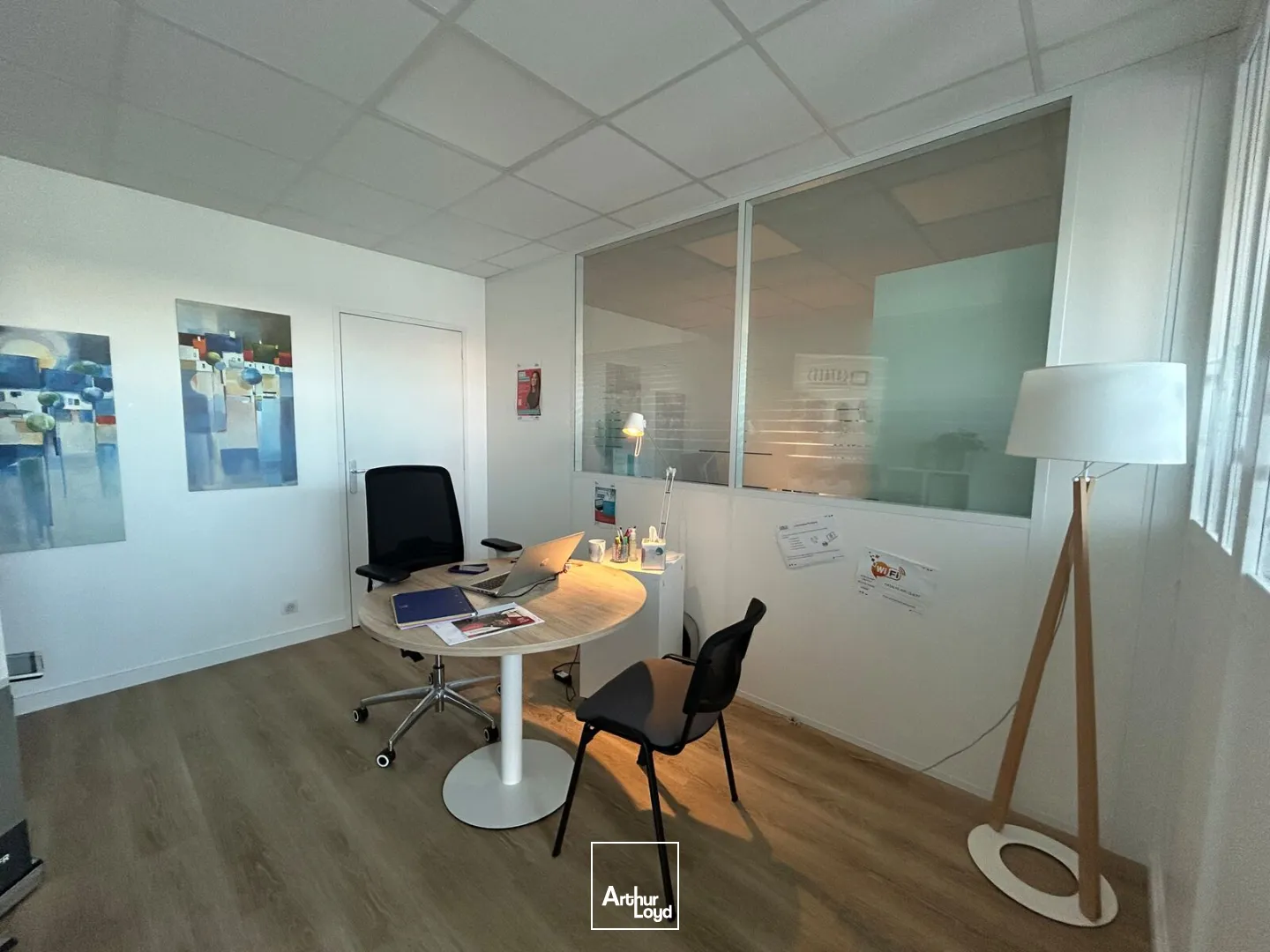 A LOUER - BUREAUX - GUERANDE - VILLEJAME- 39 M2