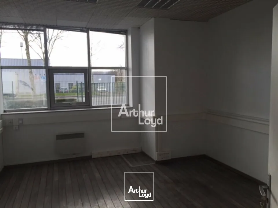 BONDOUFLE ENTREPOT A LOUER