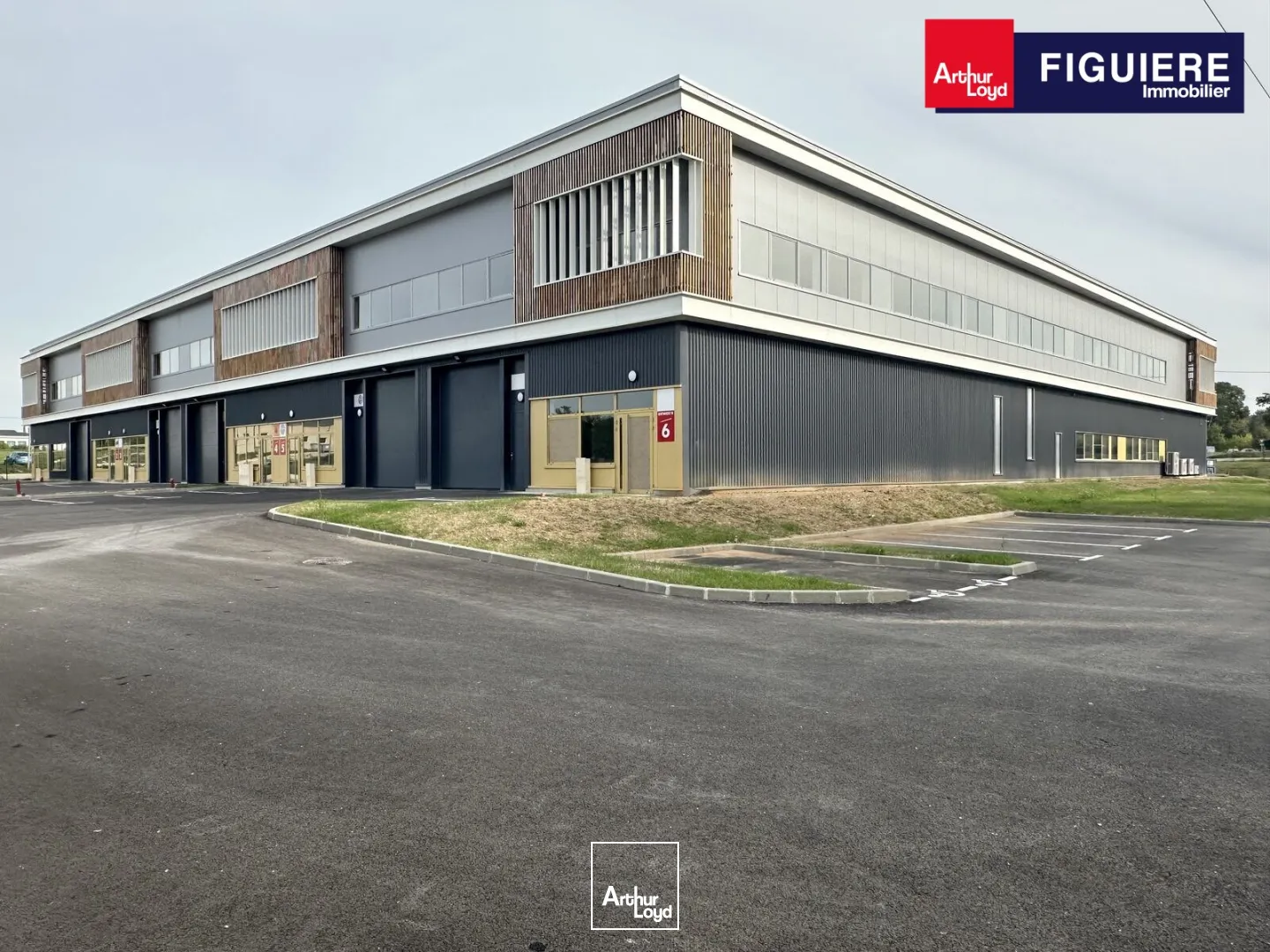 Locaux d'activité & Entrepôts - Vente - ROUSSET - 13790 - 578-578 - 7592777