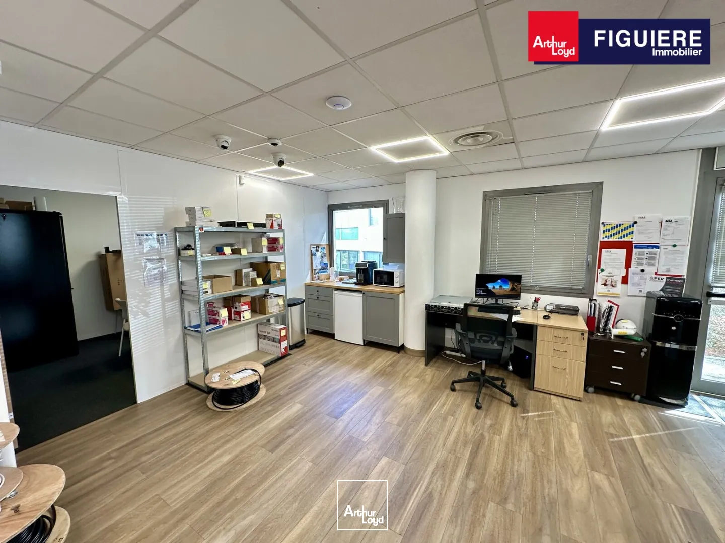 BUREAUX A LOUER AU COEUR DE LA DURANNE