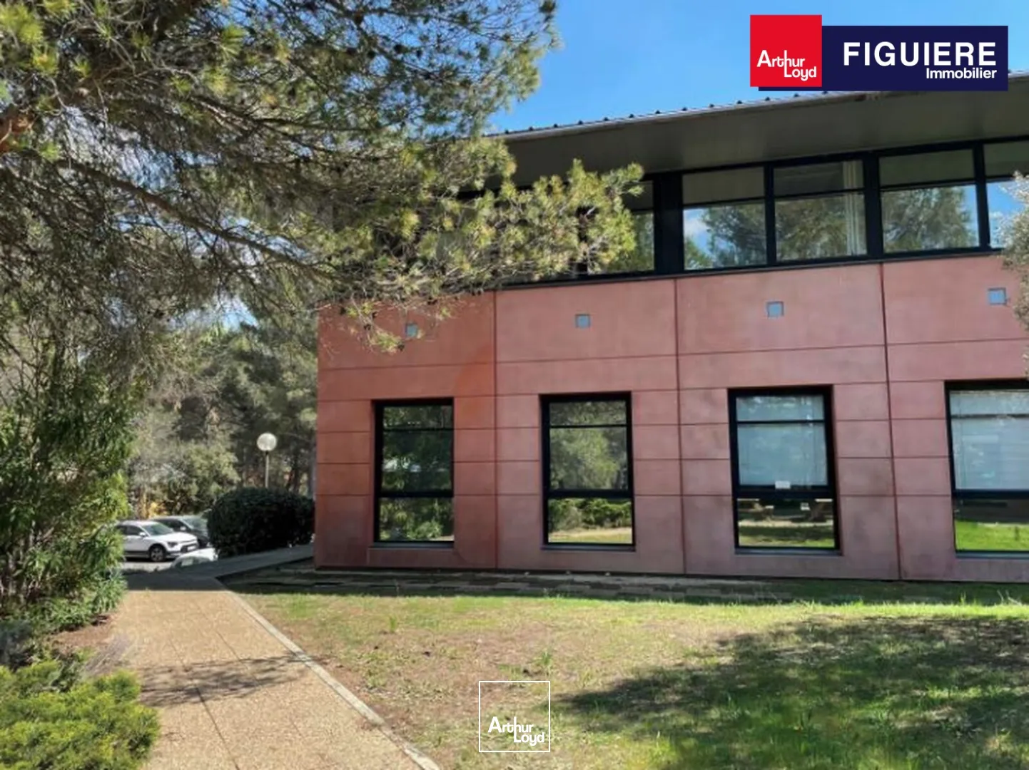 EXCLUSIVITÉ - IMMEUBLE DE BUREAUX INDEPENDANT A LOUER SUR L'EUROPARC DE PICHAURY