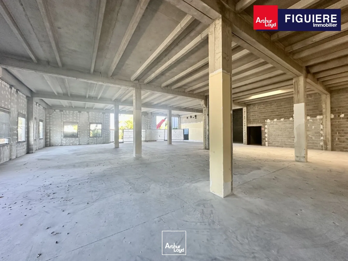 Locaux d'activité & Entrepôts - Location - VITROLLES - 13127 - 908-3213 - 7593218