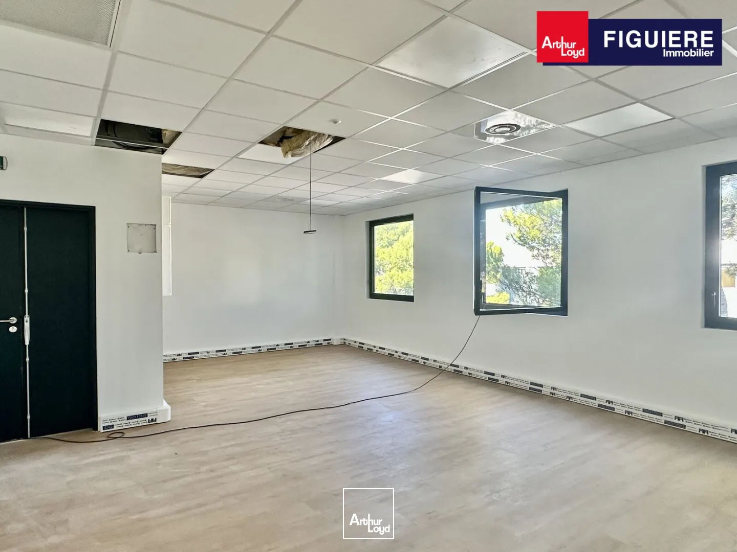 Locaux d'activité & Entrepôts - Location - VITROLLES - 13127 - 741-741 - 7593214