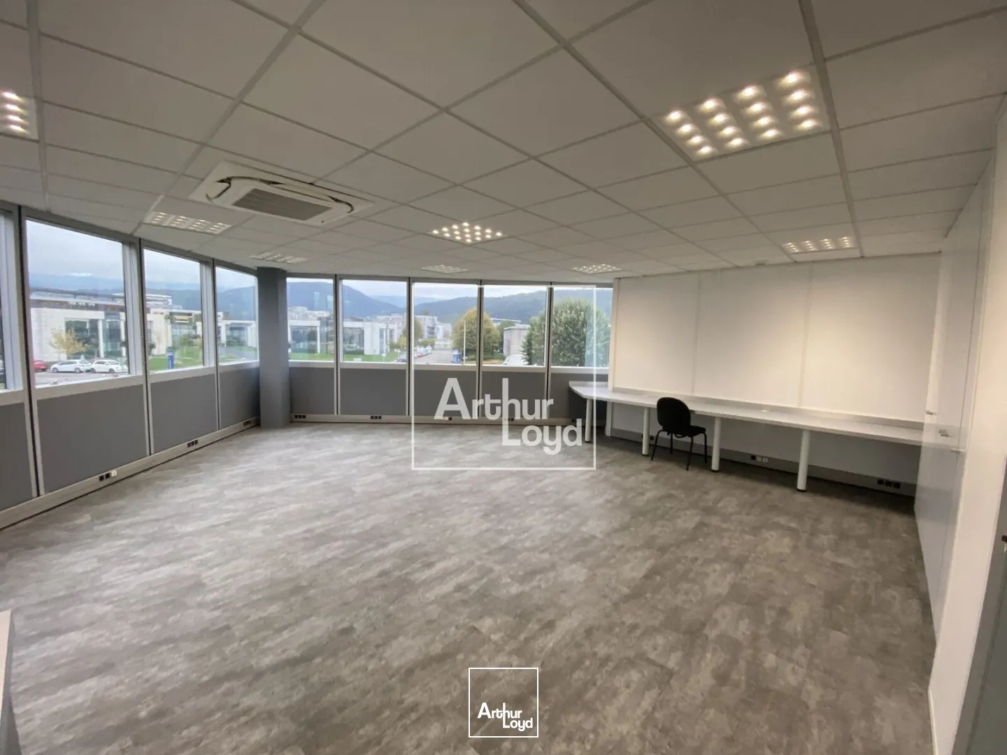 Bureaux - Location - ECHIROLLES - 38130 - 220-220 - 7593312