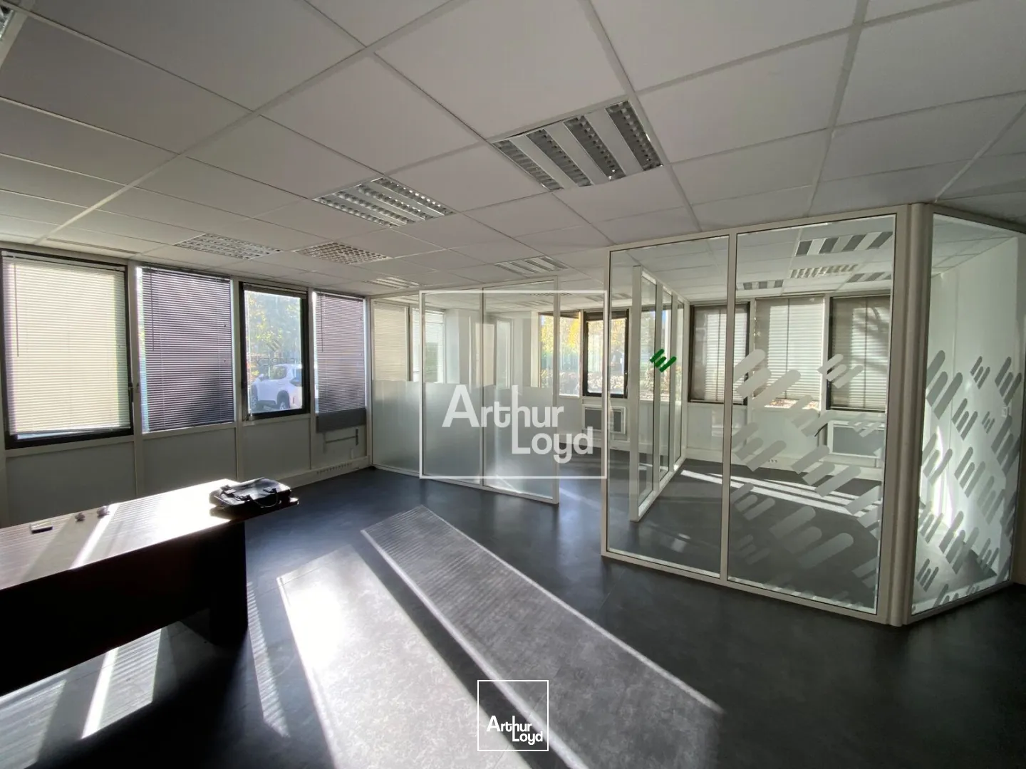 Immeuble à vendre 926 m² - Eybens 