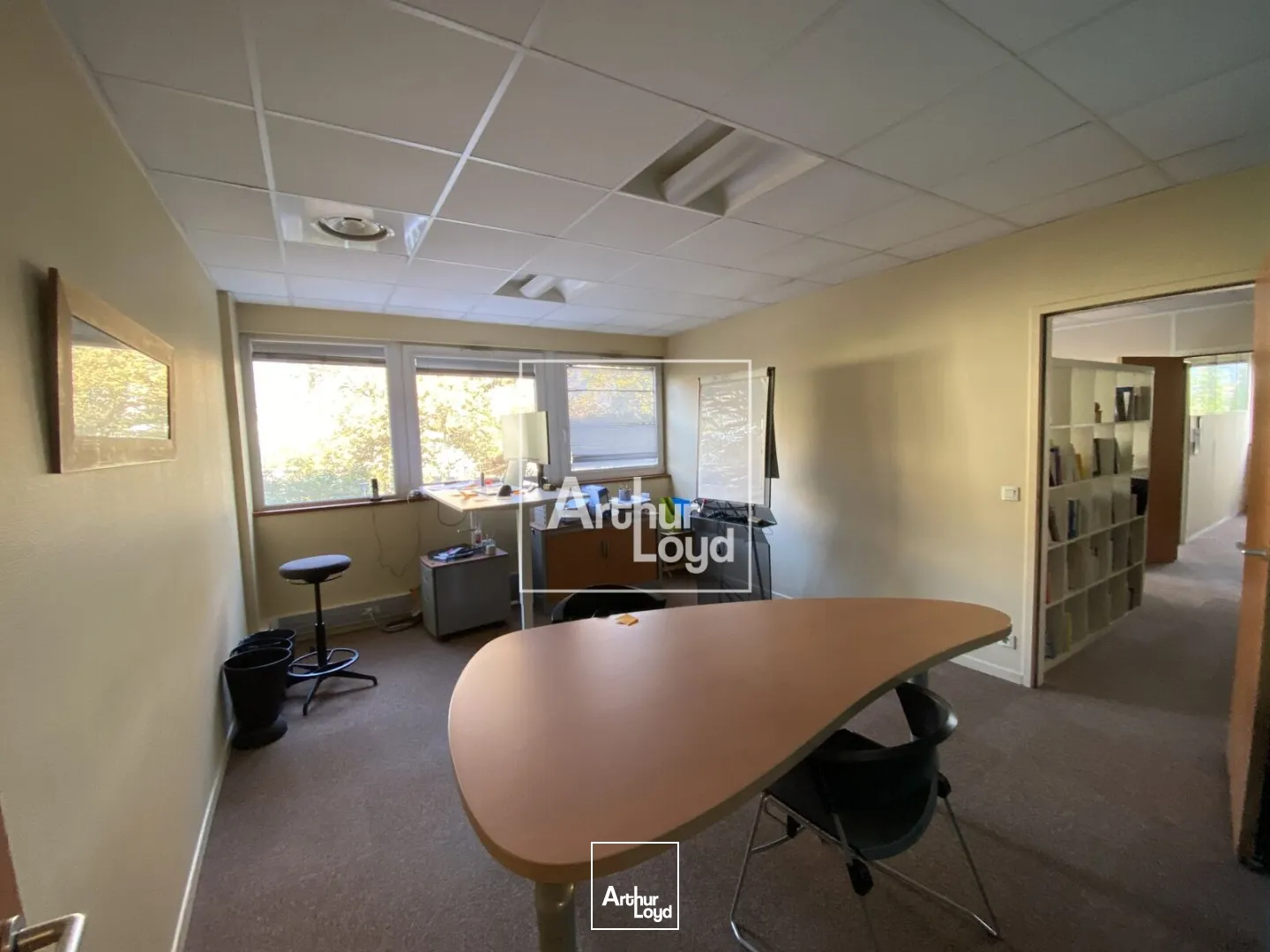 BUREAUX A VENDRE 155 m² - MONTBONNOT 