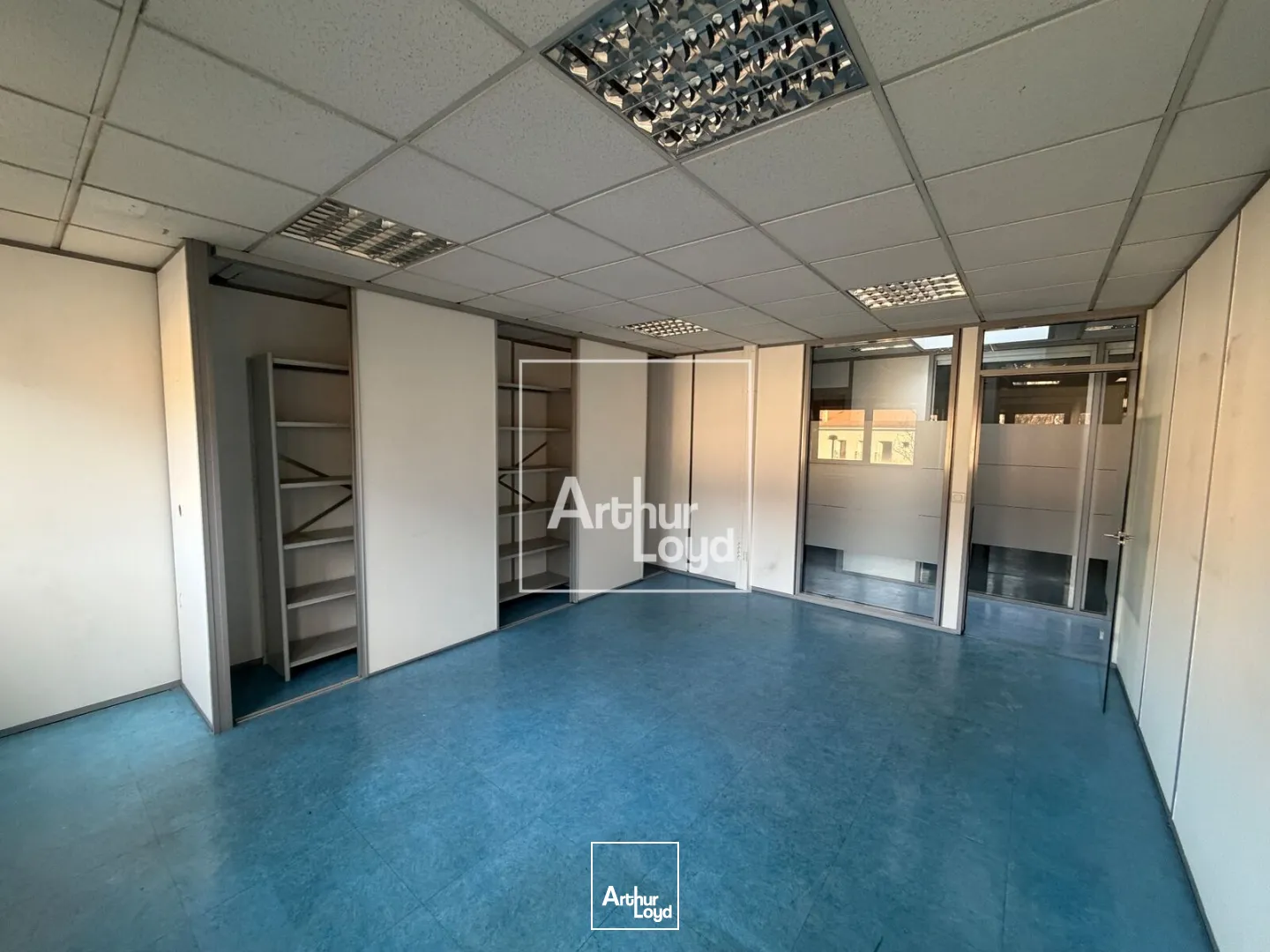 Bureaux - Location - LA TRONCHE - 38700 - 456-456 - 7593498