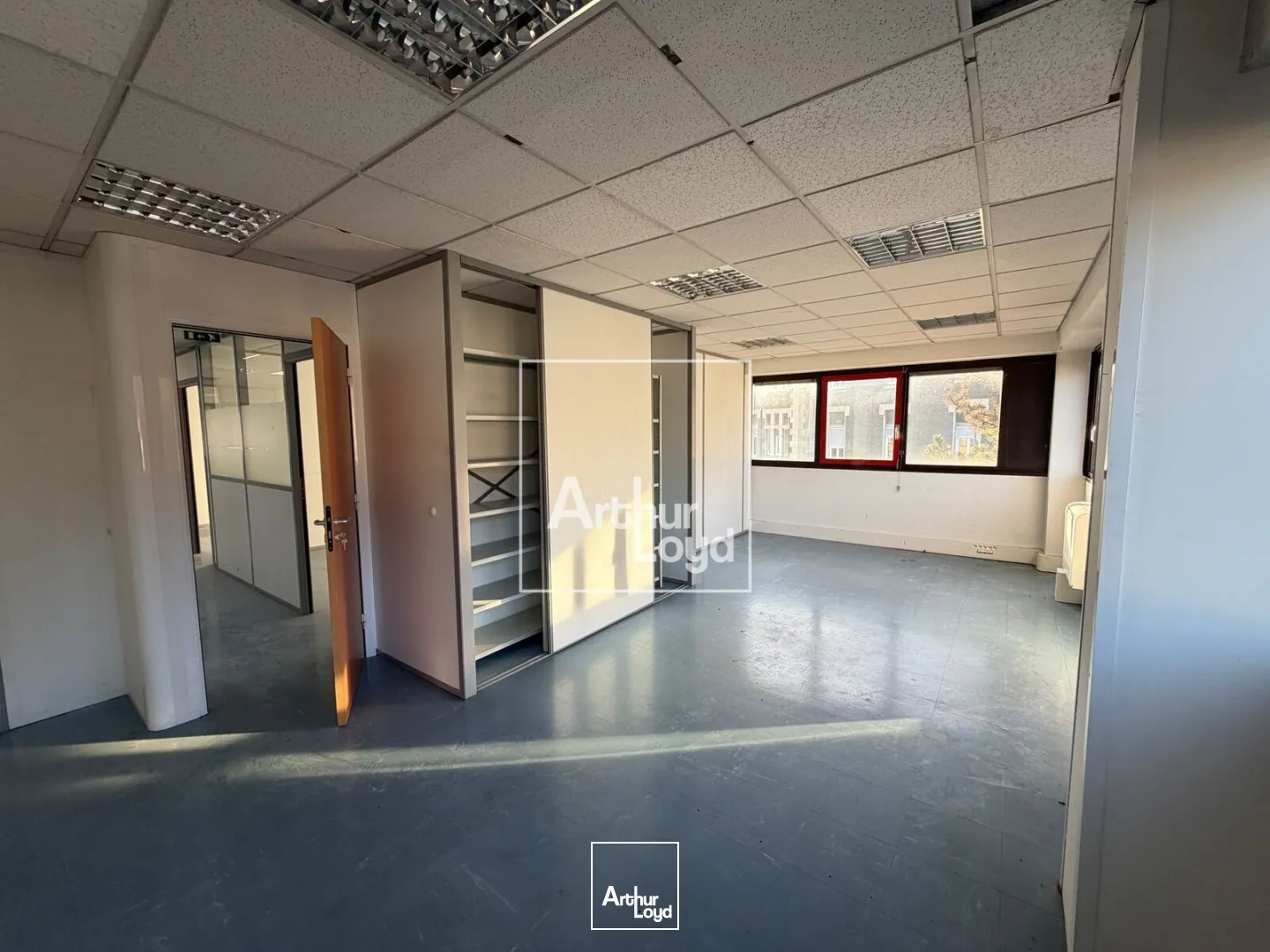 Bureaux - Location - LA TRONCHE - 38700 - 456-456 - 7593503