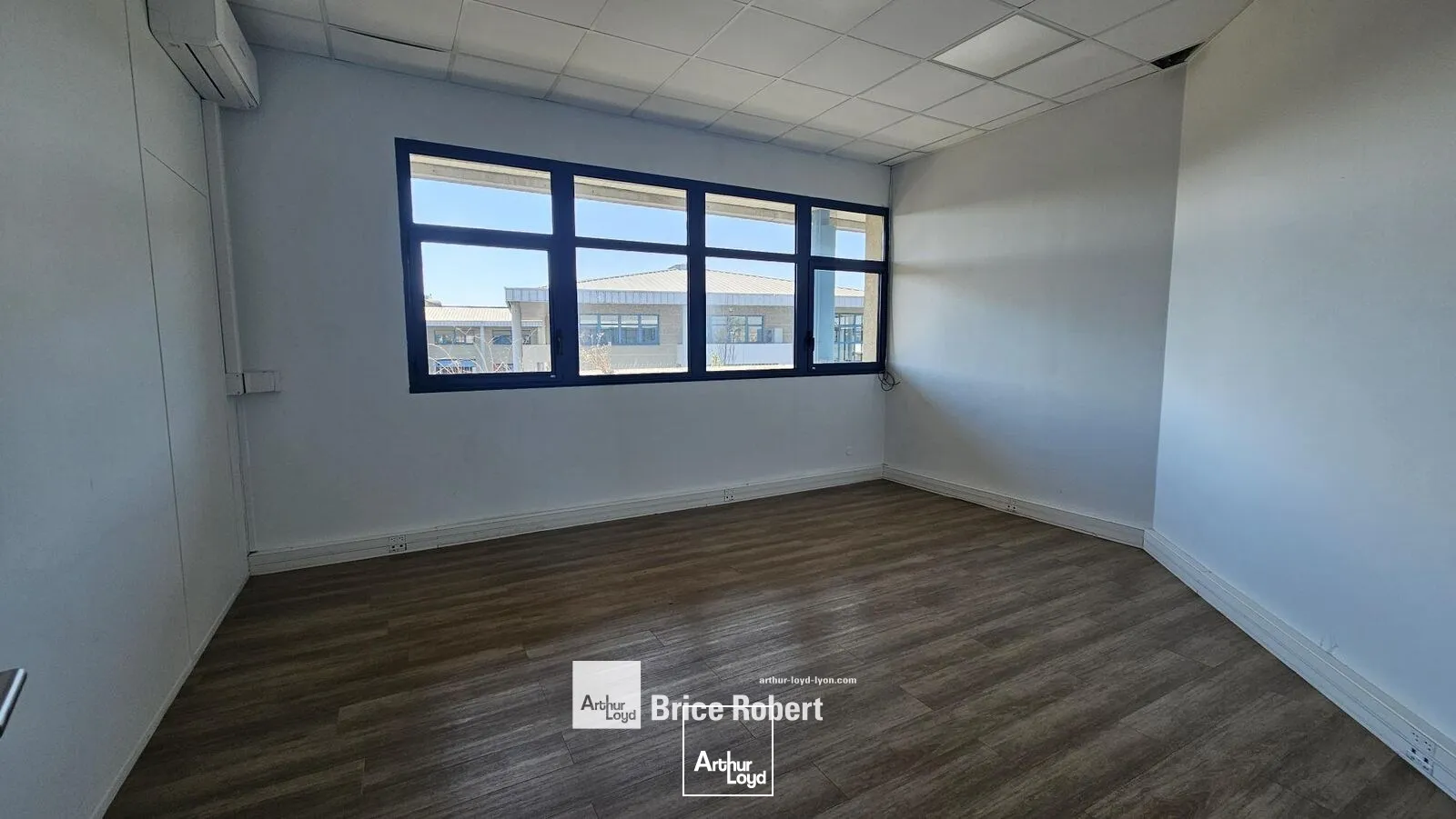A louer - Bureaux rénovés - Bron