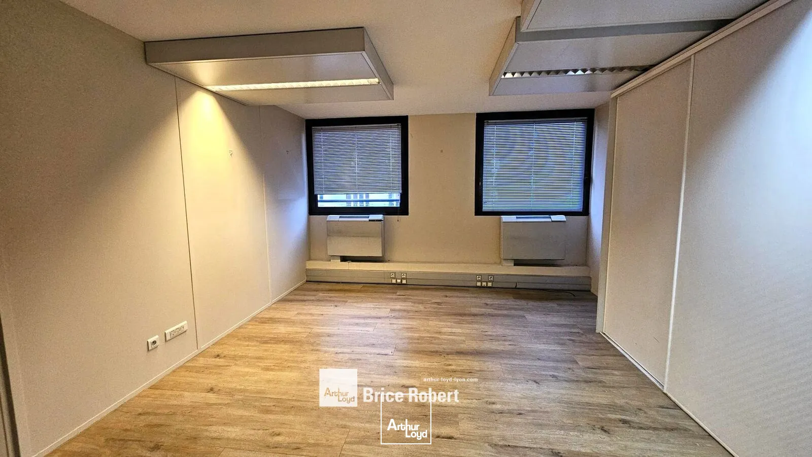 A louer - LE JARDIN SUEDOIS - Bureaux flexibles - Lyon 8ème