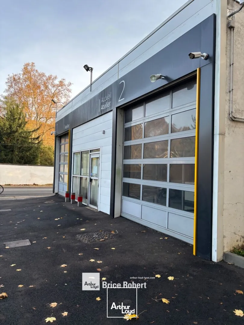 Locaux commerciaux - Location - SAINTE FOY LES LYON - 69110 - 170-170 - 7594061
