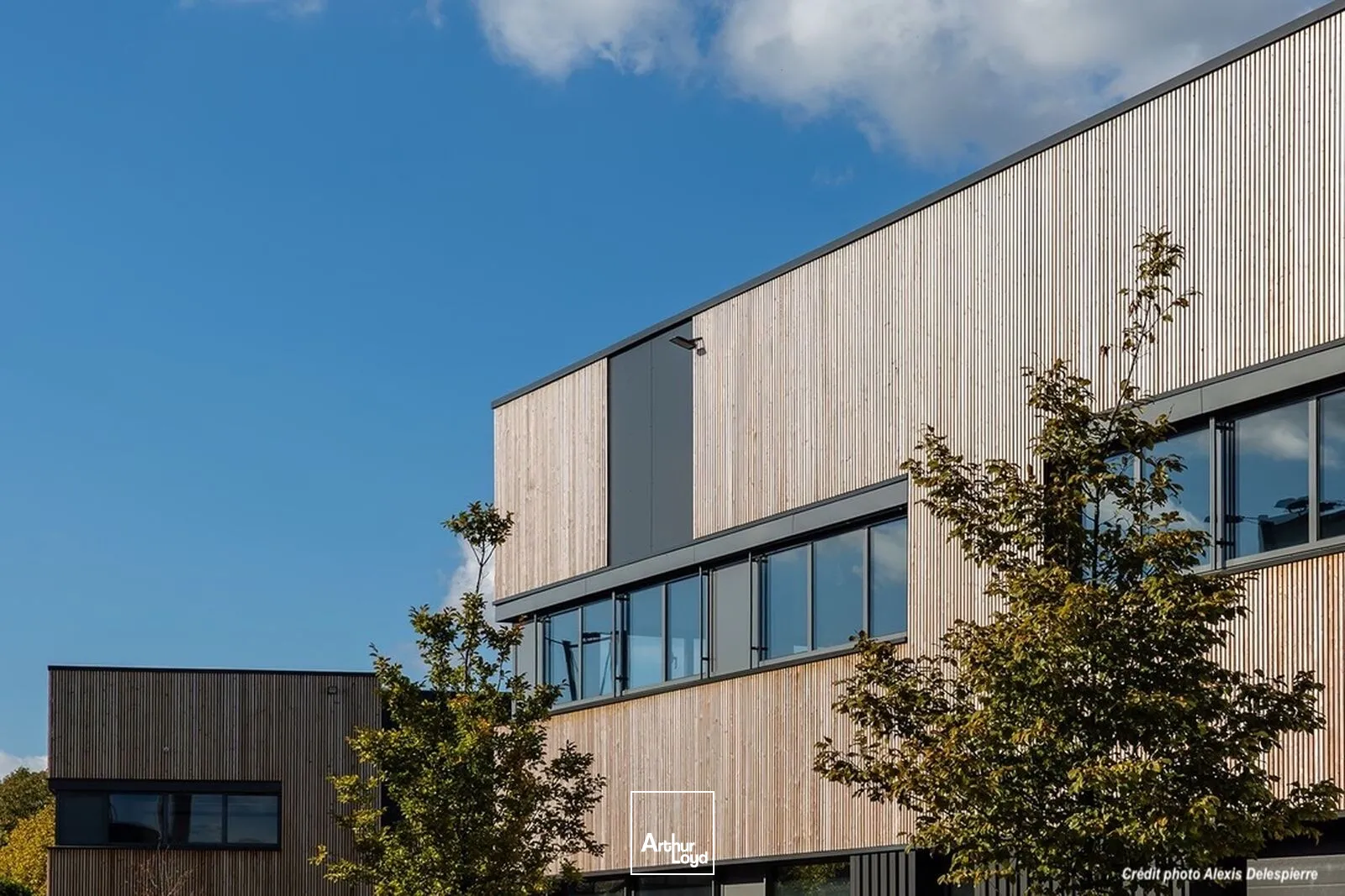 A vendre, à louer, locaux d'activités neufs, La Chapelle d'Armentières. 