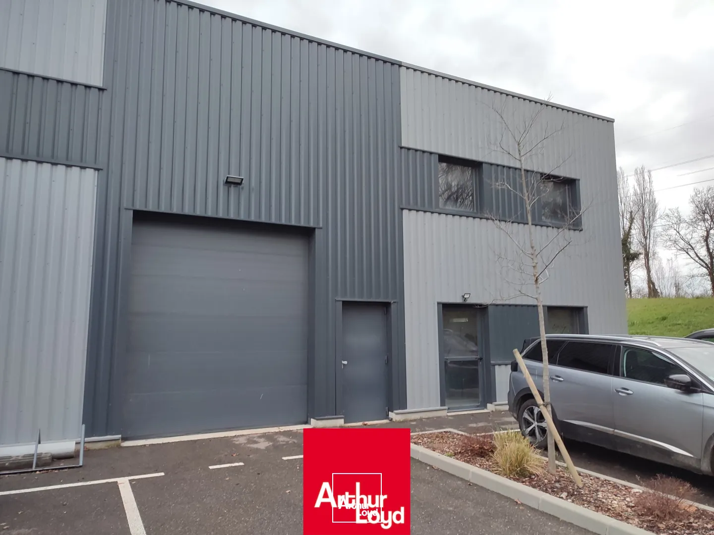 A louer - Locaux d'activité - 69730 GENAY