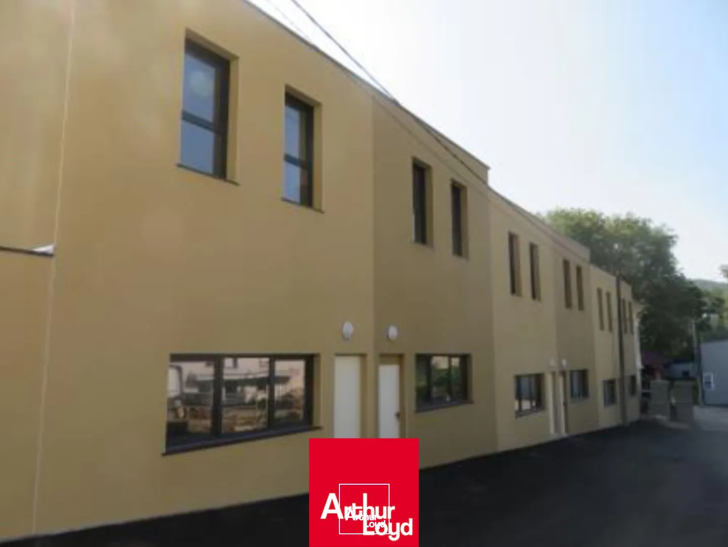 Votre local d'activité à louer à 10 km de Lyon