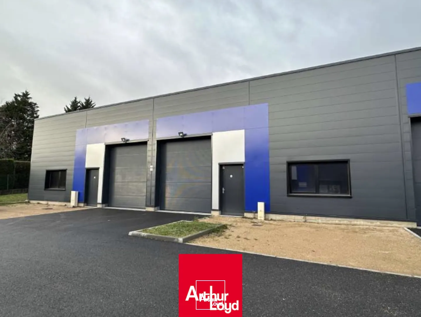 A louer | Local d'activité | Villefranche - Anse 