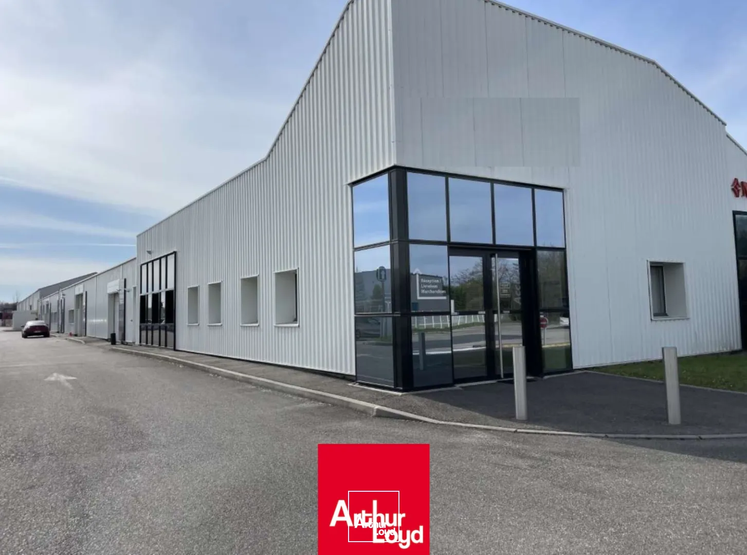 Louez votre LOCAL D'ACTIVITE à REYRIEUX