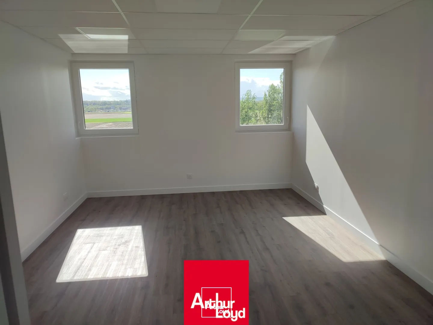 Bureaux A LOUER - GENAY