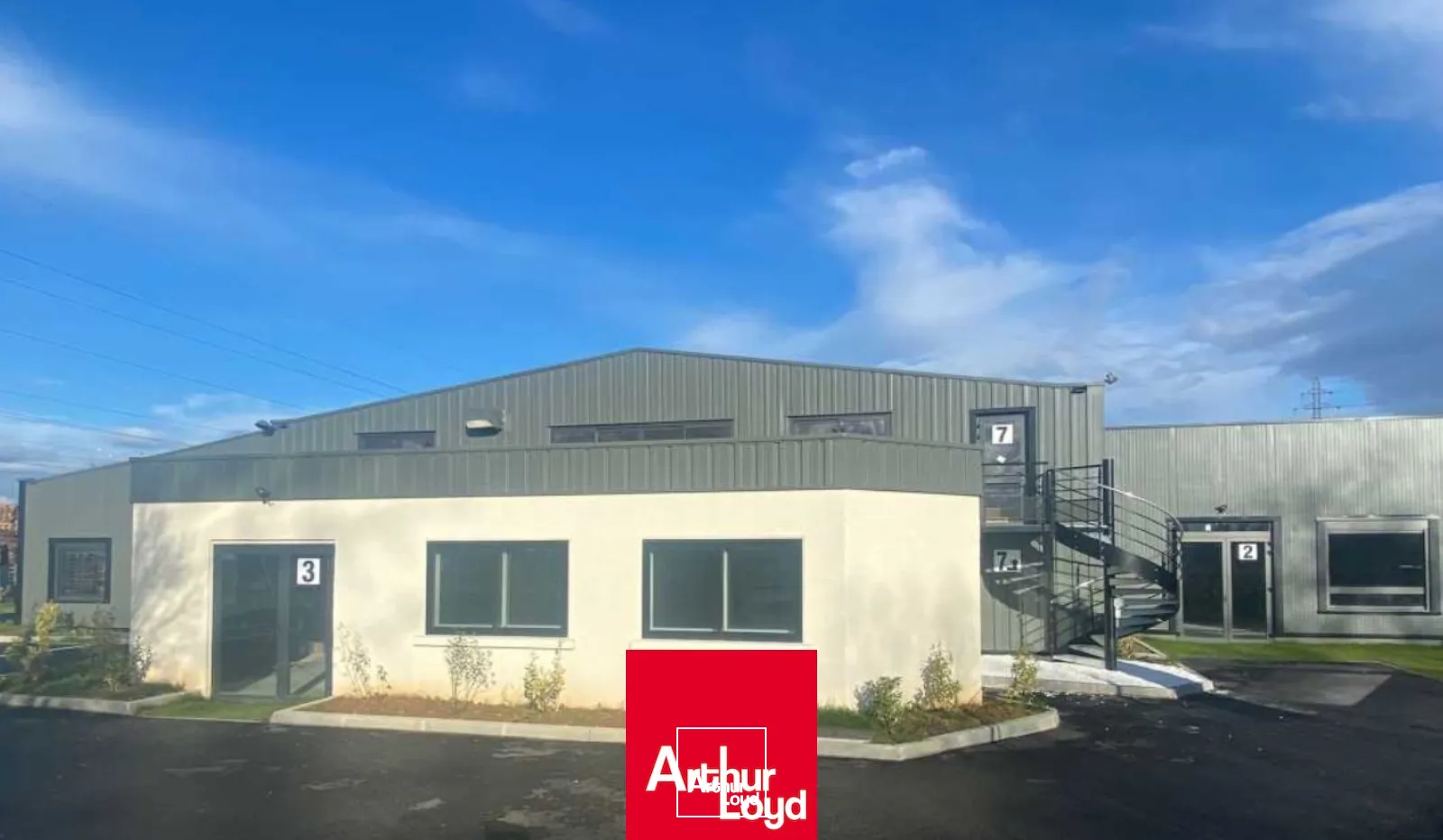 Locaux d'activité & Entrepôts - Vente - ARNAS - 69400 - 105-564 - 7595091