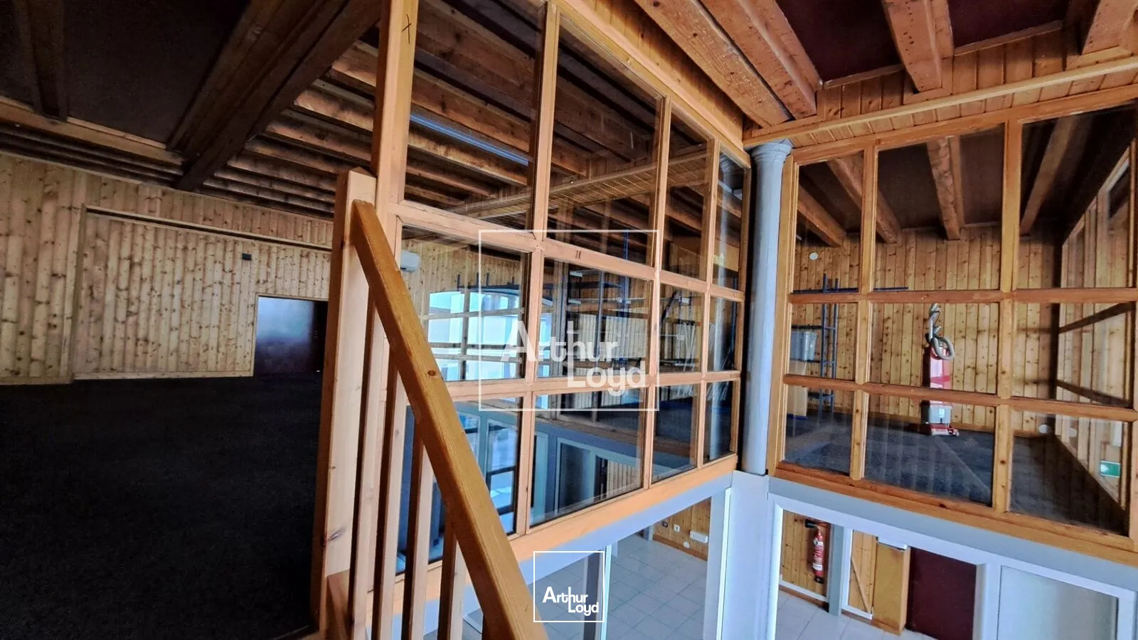 Murs à vendre Local commercial - Grenoble - 87 m² 