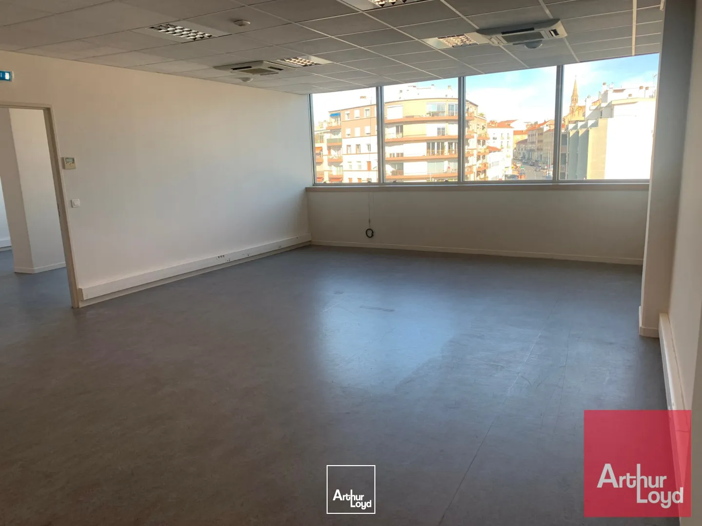 WORK OFFICES A LOUER