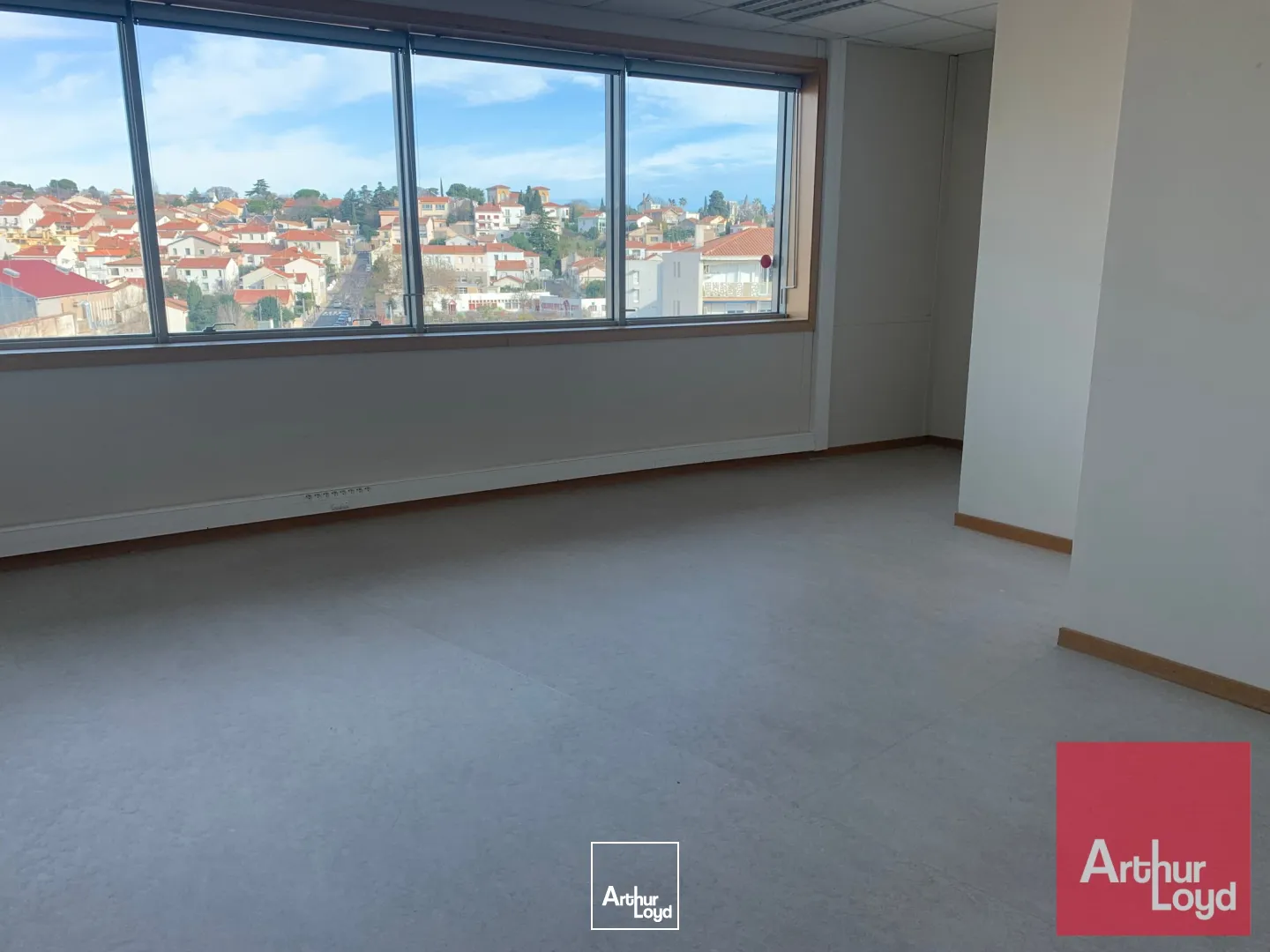 WORK OFFICES A LOUER