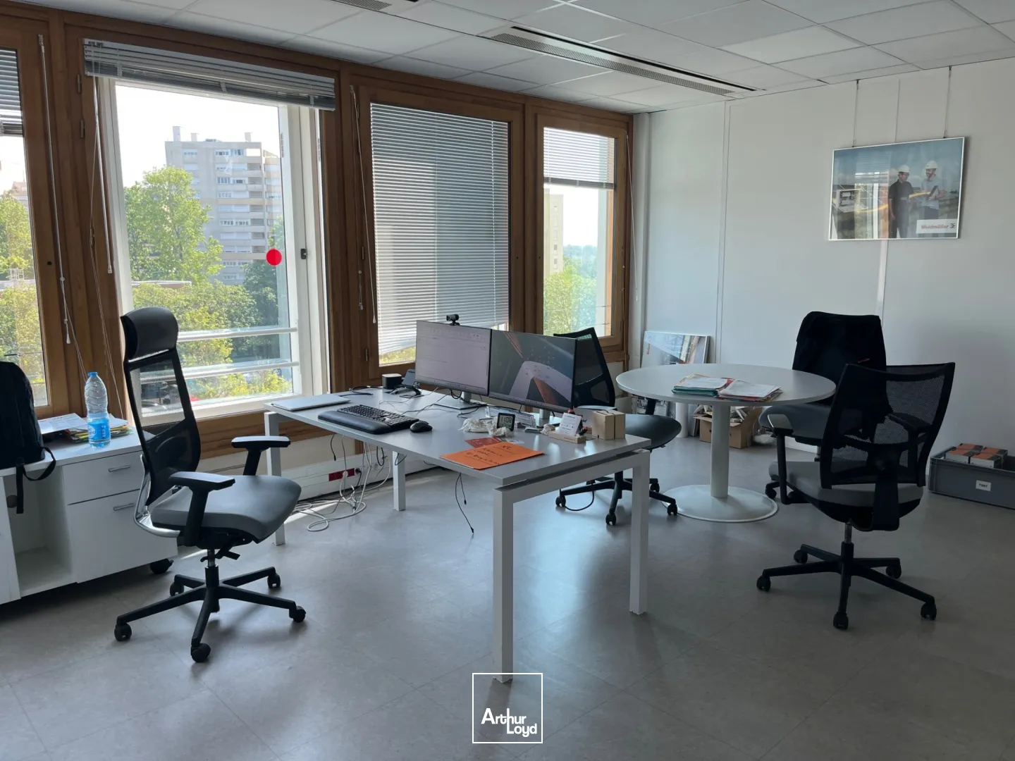 Plateau de bureaux de 776 m² à louer - proximité gare Cergy Préfecture.