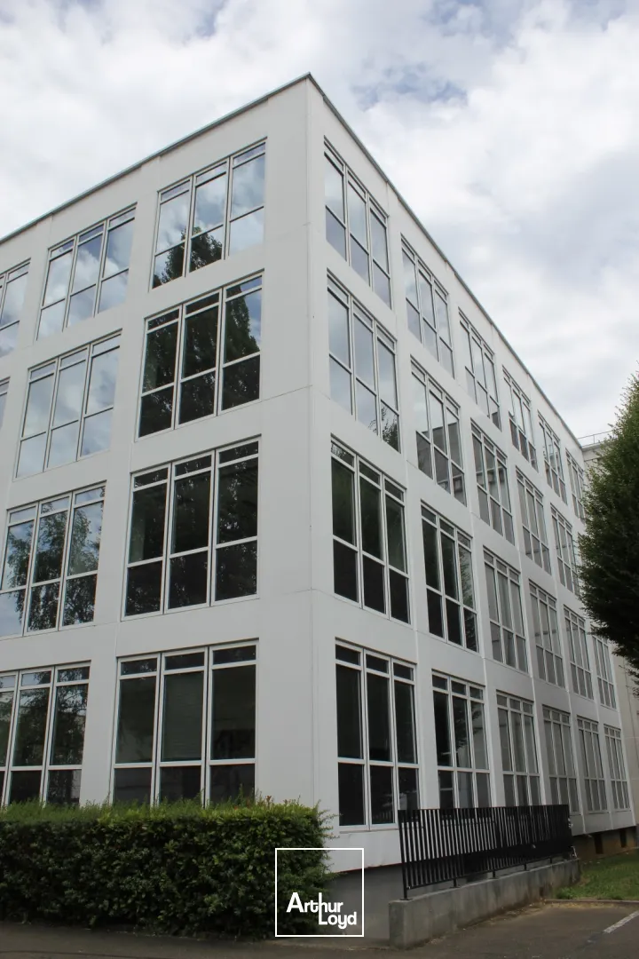 Bureaux - Location - VELIZY VILLACOUBLAY - 78140 - 332-1001 - 7595652