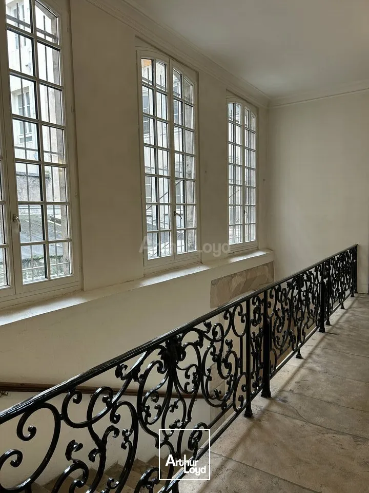 BUREAUX à LOUER de 154 m²