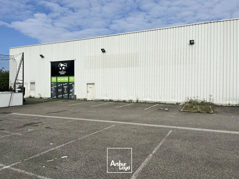 LOCAL D'ACTIVITE - ENTREPOT à VENDRE de 1250 m²