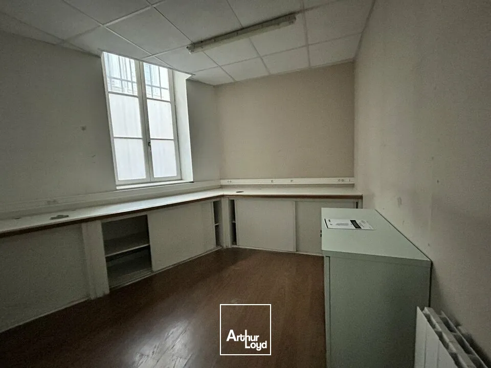 Locaux commerciaux - Location - CHALON SUR SAONE - 71100 - 120-120 - 7597947