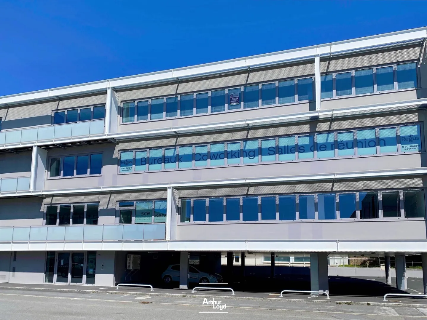 A LOUER A VENDRE PLATEAU DE BUREAUX 767 M² PORT DE COMMERCE BREST