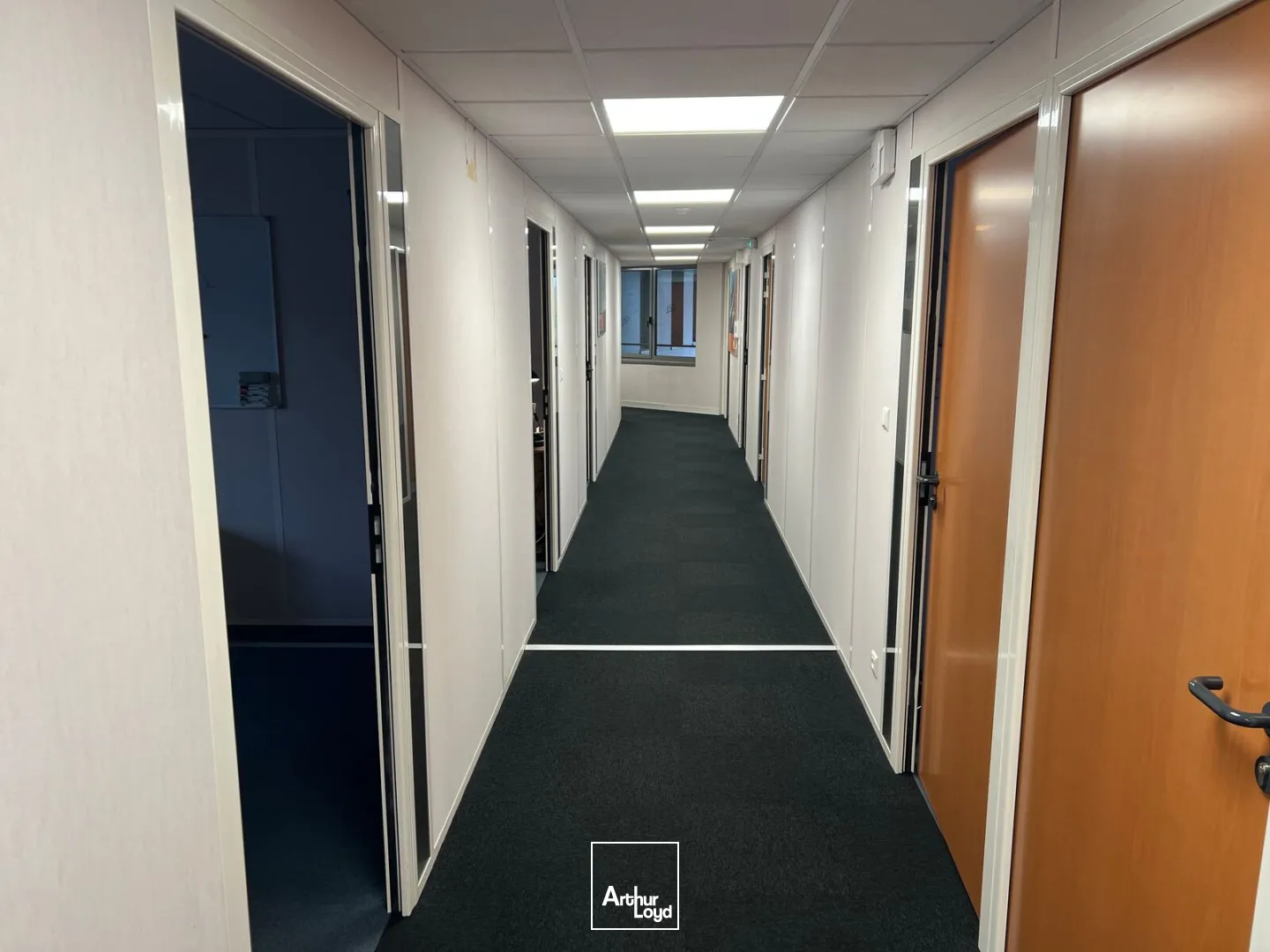 Bureaux à louer ou vendre à Nantes avec vue sur la Loire