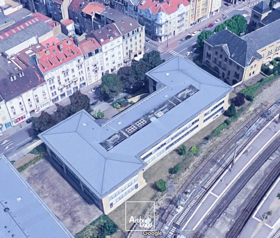 BUREAUX à LOUER de 1417.42 m²