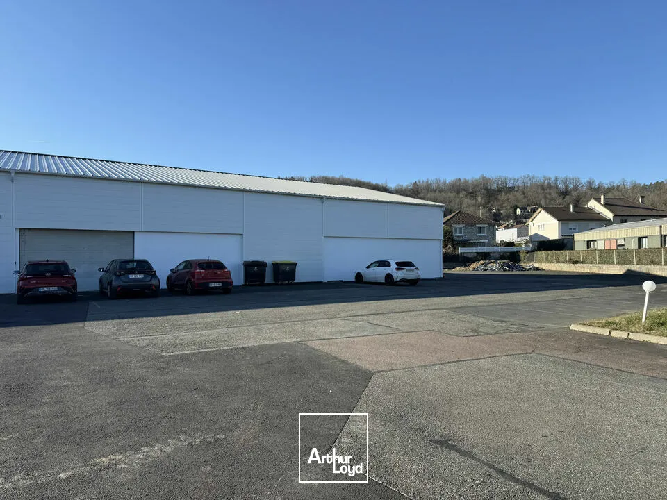 LOCAL COMMERCIAL location à MALEMORT SUR CORREZE 19360