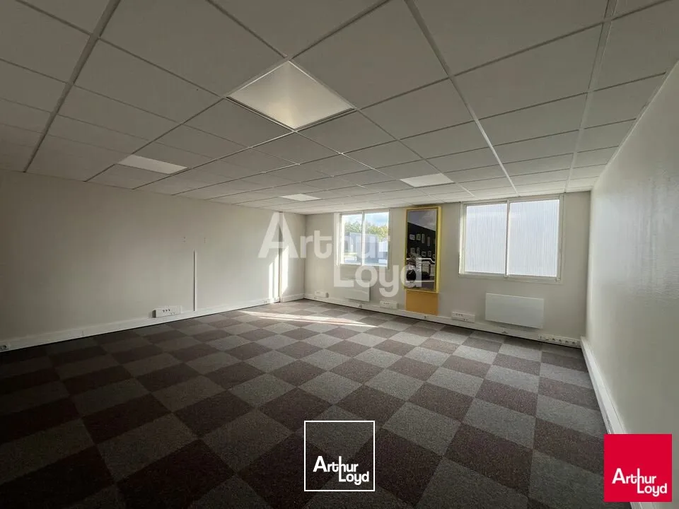 CHANTEPIE - BUREAUX A LOUER - 502 M² DIVISIBLES