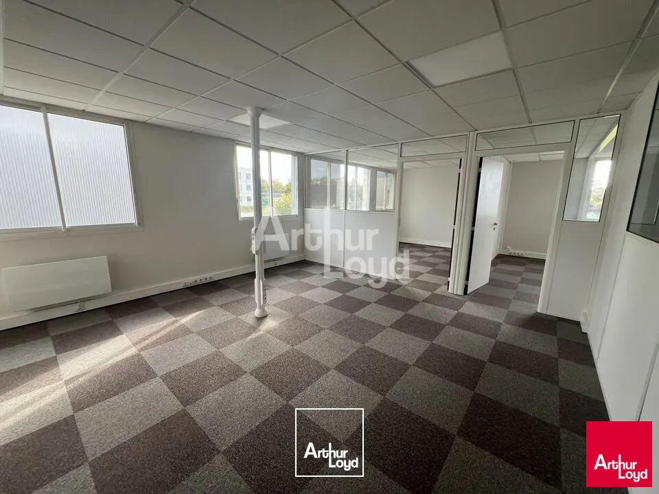 CHANTEPIE - BUREAUX A LOUER - 502 M² DIVISIBLES