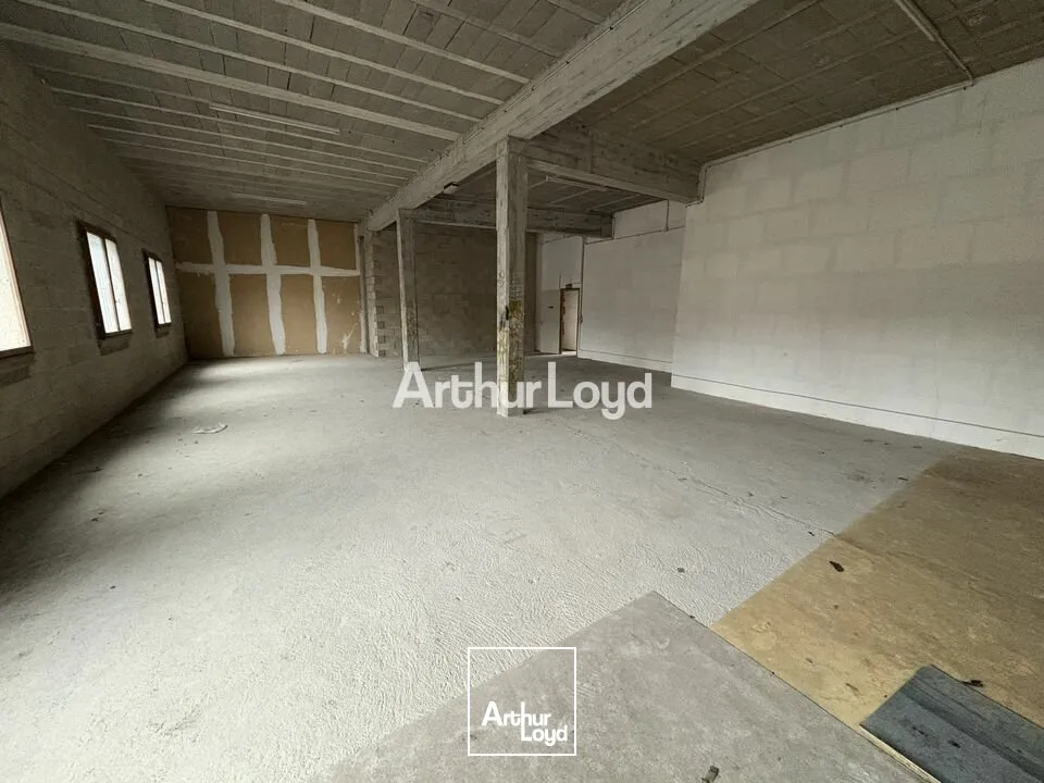 Locaux commerciaux 1203 m2 Centre Ville