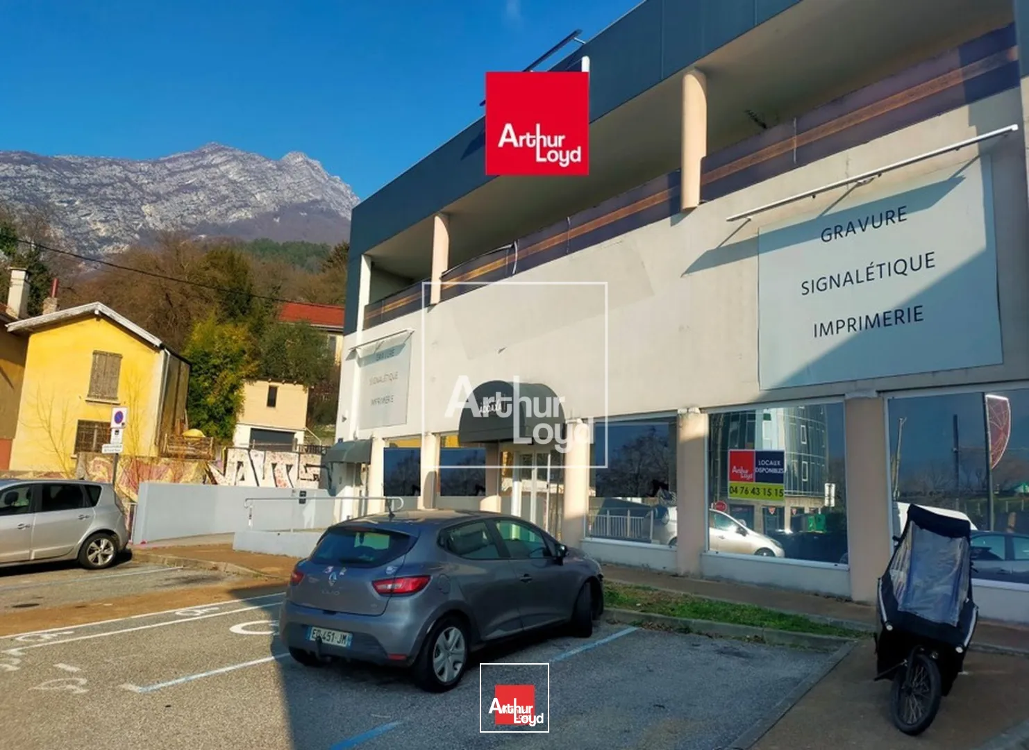 A VENDRE A LOUER LOCAL COMMERCIAL 553 M² ST MARTIN VINOUX 